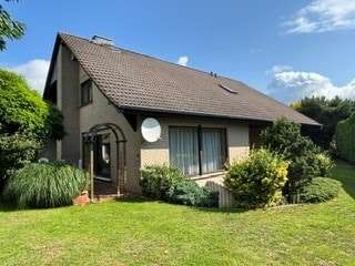 Haus zum Kaufen in Wolfsburg 419.000,00 € 239.69 m²