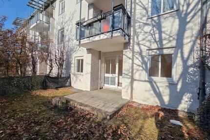 Altbaucharme trifft Wohnkomfort: 2-Zimmer-Wohnung in Unterschleißheim