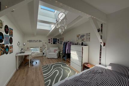 möbeliertes Zimmer in 2er WG - 420,00&nbsp;EUR Kaltmiete, ca.&nbsp; 70,00&nbsp;m&sup2; in Stralsund (PLZ: 18437) Langendorfer Berg