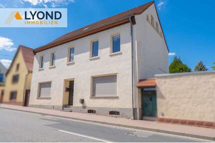 Haus zum Kaufen in Hecklingen 55.000,00 € 170 m²