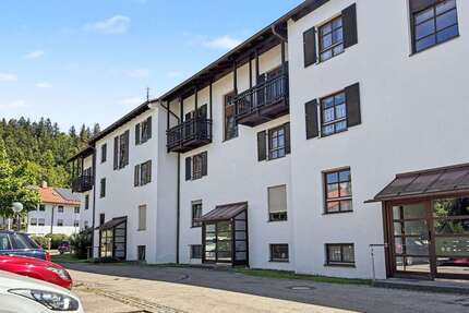 Wohnung zum Kaufen in Bad Tölz 449.000,00 € 70.08 m²