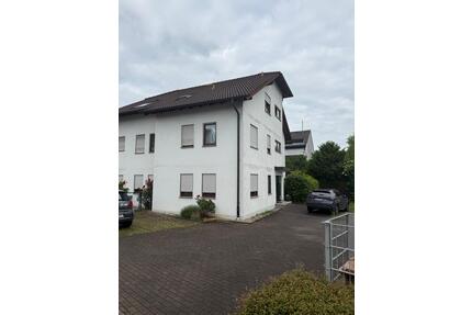 Sanierte Dachgeschosswohnung Stuttgart Hofen