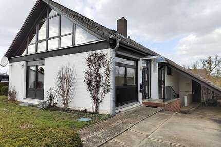 Haus zum Kaufen in Wustrow 245.000,00 € 160 m²