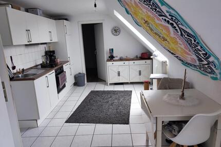 Helle 2 Zimmer Dachgeschosswohnung - Hagenow