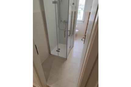 Erstbezug nach Sanierung 3 Raumwohnung mit Dusche - Gößnitz