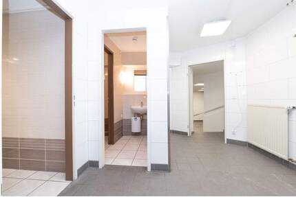 Zentrale Büro,- oder Einzelhandelsfläche! Ab sofort frei. - Stade