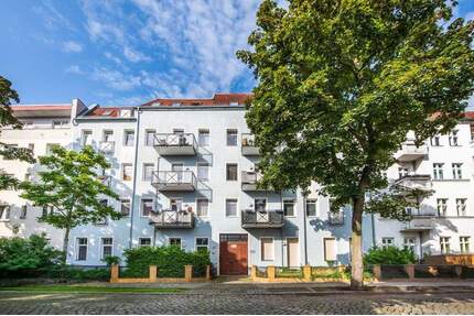 Notarkosten geschenkt: Gründerzeit-Dachgeschoss mit Innenhof-Balkon, offenem Wohnbereich & Keller - Berlin Adlershof