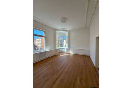 Hochwertig sanierte Altbauwohnung in gefragter Lage von Weimar