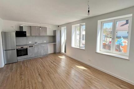 1,5 Zi-Wohnung 55 m² mit EBK u. Terrasse Horgau-Bieselbach