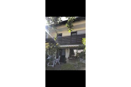 Reihen-Eckhaus zu verkaufen - 490.000,00&nbsp;EUR Kaufpreis, ca.&nbsp; 140,00&nbsp;m&sup2; in Memmingen (PLZ: 87700)