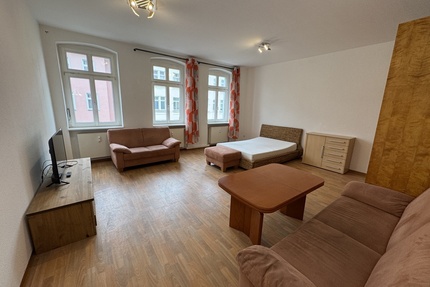 Direkte Innenstadtlage! möblierte 2 Zimmerwohnung mit Balkon! - Gera