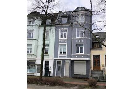 Tolle Wohnung mit Terrasse und Dielen in schönem Altbau - Bremen Peterswerder