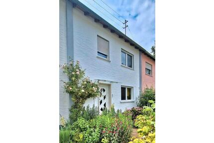 Helles Reihenhaus mit großer Sonnenterrasse – provisionsfrei - Lauf an der Pegnitz