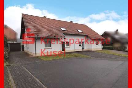 Haus zum Kaufen in Niederstaufenbach 369.000,00 € 245.04 m²