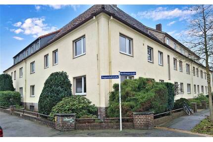 3-Zimmer-Wohnung im EG mit EBK in Celle, stadtnah gelegen! (AK-1020-217)