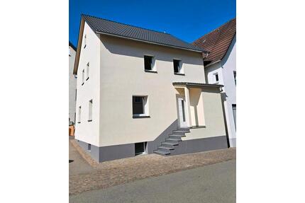 Einfamilienhaus kernsaniert Mitten in Mengen