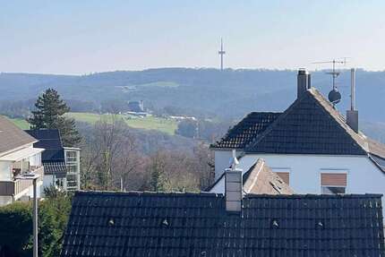 Wohnung zum Mieten in Solingen 2.000,00 € 119.14 m²