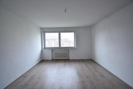 Ruhige Lage! Gepflegte 3-Zi-Whg mit Balkon - Oberhausen Biefang