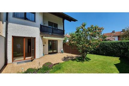 PROVISIONSFREI: Geräumige Doppelhaushälfte nahe Bahnhof; Garten - Mühldorf am Inn