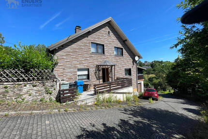 Sanierungsbedürftiges Einfamilienhaus mit Garage und Garten auf 570?m² Grundstück in Rodershausen