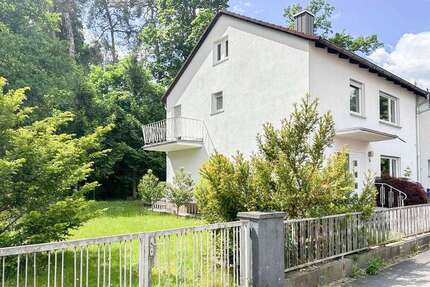 Haus zum Kaufen in Nürnberg 449.000,00 € 130.09 m²