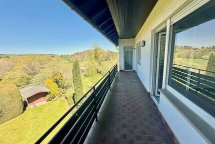 Großzügige 3-Zimmer-Wohnung mit Balkon im beliebten Taunusstein-Wehen