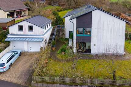 Haus zum Kaufen in Hillesheim 649.000,00 € 277.17 m²