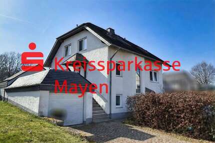 Haus zum Kaufen in Pillig 419.000,00 € 266 m²
