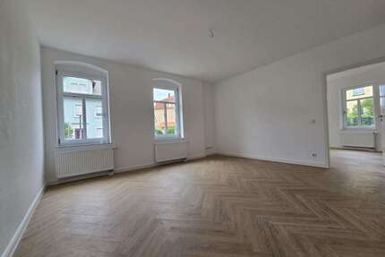 Wohnung zum Kaufen in Pirna 195.000,00 € 95.9 m²