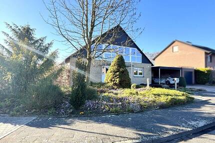 Heimkommen & Wohlfühlen in beliebter Lage von Burgsteinfurt! Großes Einfamilienhaus mit tollen Extras