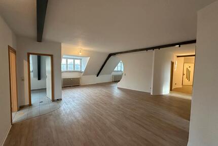 Loft Ambiente im Dachgeschoss Für freiberufliche Nutzung - Hildesheim Oststadt/Stadtfeld