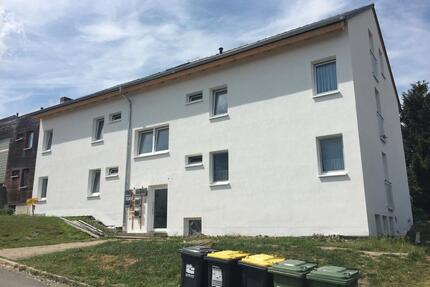 1 Zimmer Mietwohnung mit Einbauküche - Grub am Forst