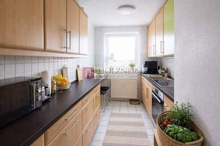 Traumhafter Weitblick: 3-Zimmer-Wohnung im 7. Stock mit Aufzug & Balkon Objekt Nr. 2026684 - Landshut Peter u. Paul