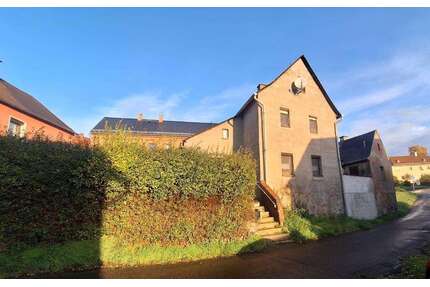 Haus zum Kaufen in Greiz 29.000,00 € 90 m²