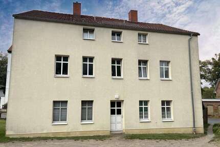Haus zum Kaufen in Burg Stargard 275.000,00 € 255 m²