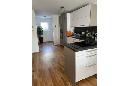 Schöne helle 3-Zimmer-Wohnung in Oßweil - Ludwigsburg