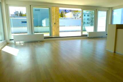 Wohnung zum Kaufen in Frankfurt 565.000,00 € 160 m²