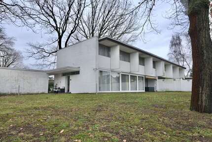Haus zum Kaufen in Mörfelden-Walldorf 650.000,00 € 180 m²