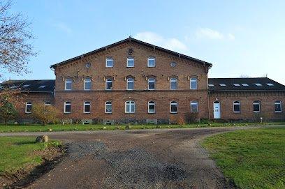 13456 R Gutshaus Denkmalschutz Warmmiete 9-11€ je qm privat - Lalendorf