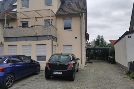 Großzügige EG-Wohnung mit Einbauküche, Garten, Terrasse, Winterga - Moosburg an der Isar