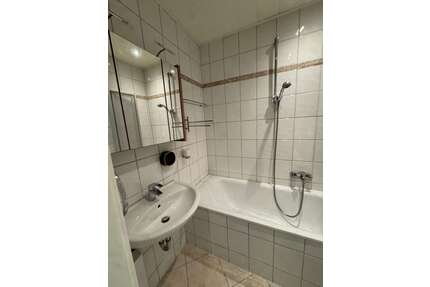 Wohnung zum Mieten in Essen 315,00 € 34 m²