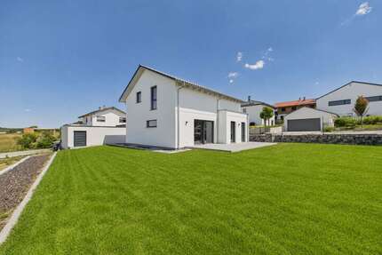 Haus zum Kaufen in Rottenburg an der Laaber 695.000,00 € 150 m²