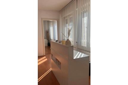 Büro Praxis Kosmetikstudio - 480,00&nbsp;EUR Kaltmiete, ca.&nbsp; 55,00&nbsp;m&sup2; in Offenburg (PLZ: 77652)