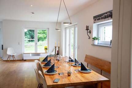 Haus zum Mieten in Wörthsee 3.900,00 € 174 m²