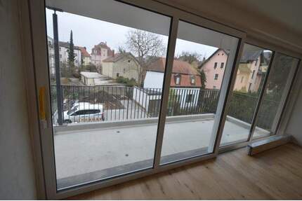 Neuw.! 4-Zi.-Whg. (ca. 101 m²) mit ca. 12 m² Balkon am südöstlichen Altstadtrand von Regensburg