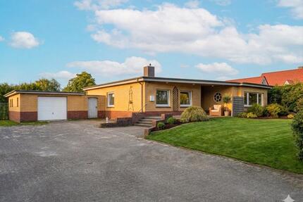 Großzügiger Bungalow mit großem Grundstück in ruhiger Lage - Hesel