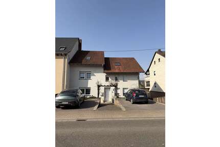 Haus zum Kaufen in Bilsdorf 267.000,00 € 203 m²