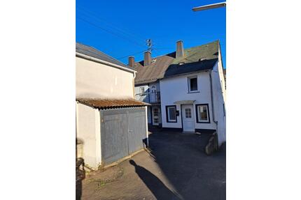 Einfamilienhaus zur Miete - 700,00&nbsp;EUR Kaltmiete, ca.&nbsp; 75,00&nbsp;m&sup2; in Ransbach-Baumbach (PLZ: 56235)