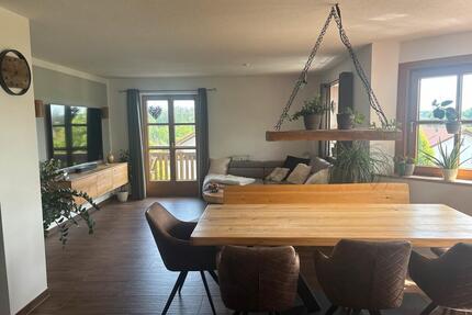 Helle 3 Zimmer Wohnung zur Miete - Pleiskirchen