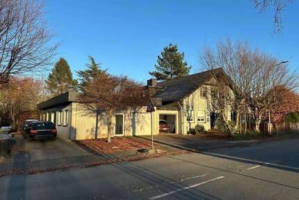 Haus zum Kaufen in Löhne 430.000,00 € 214 m²